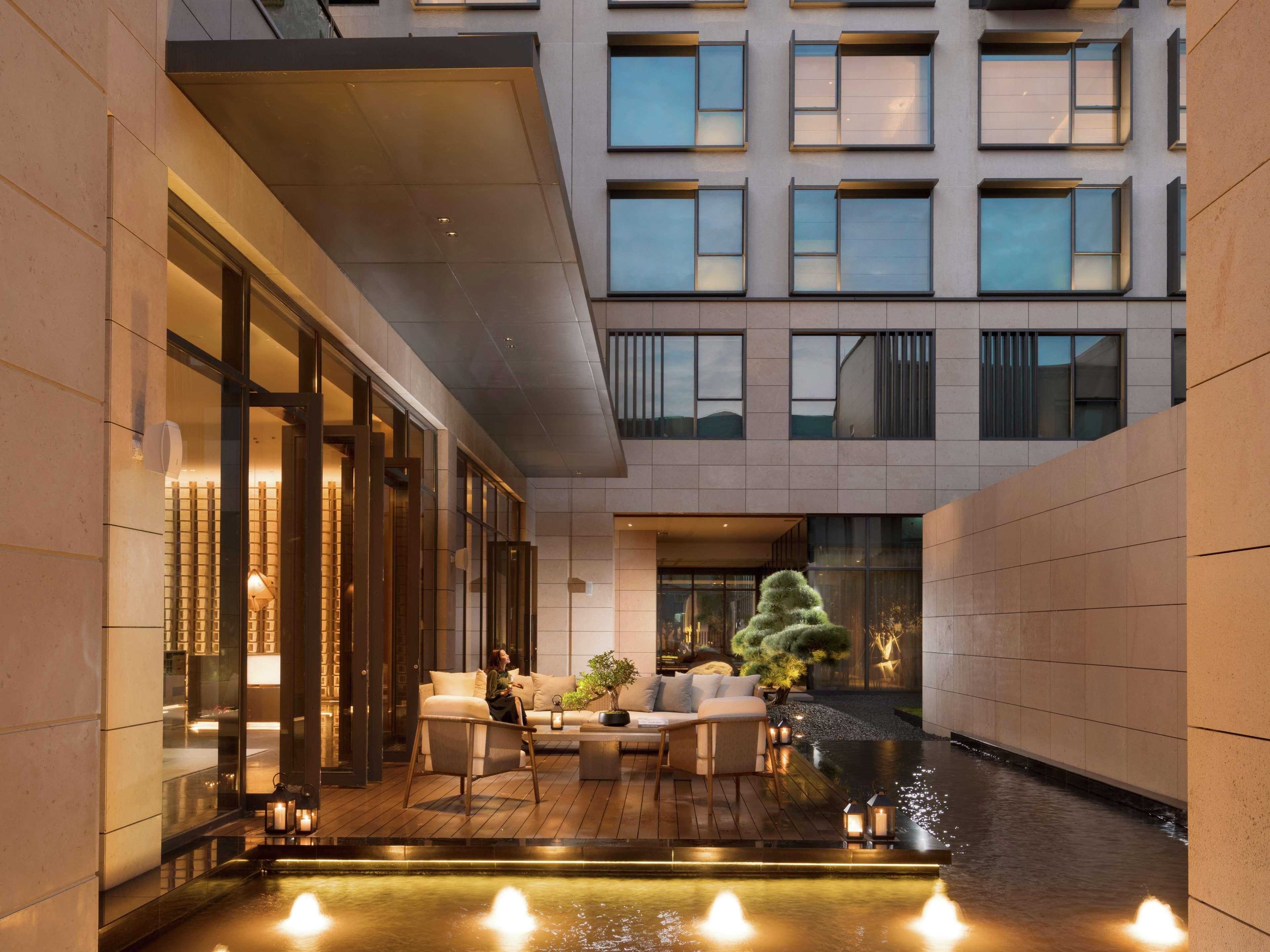 Joyze Hotel Xiamen, Curio Collection By Hilton Exterior foto