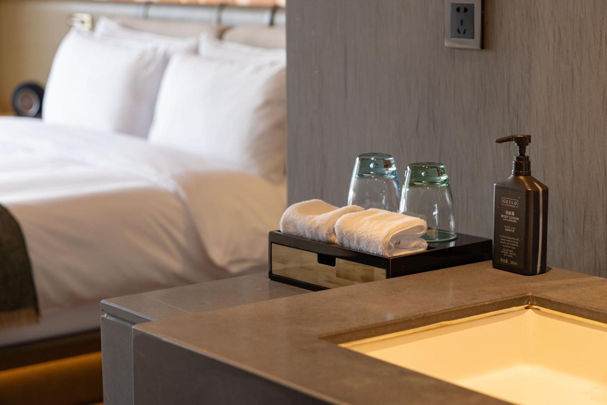 Joyze Hotel Xiamen, Curio Collection By Hilton Exterior foto