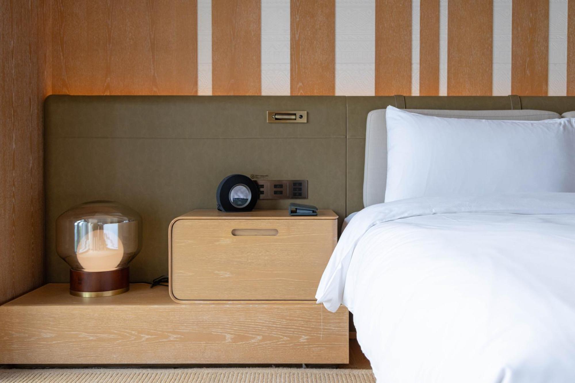 Joyze Hotel Xiamen, Curio Collection By Hilton Exterior foto